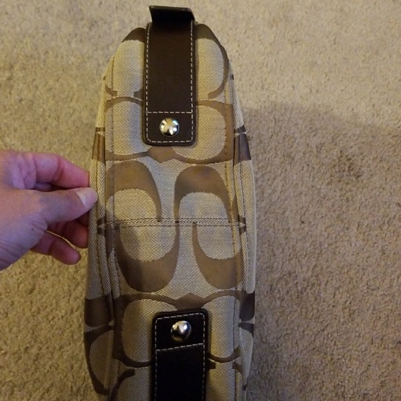 Purse - Picture 3 of 7